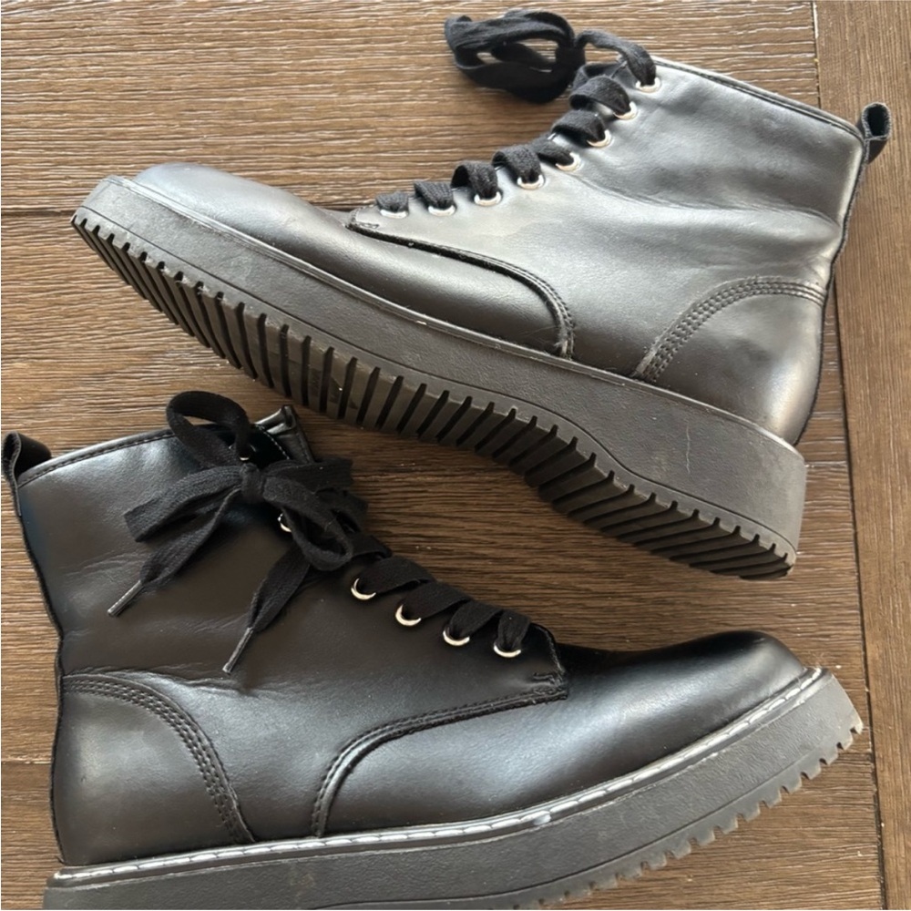 Madden Girl Black Combat Boots Lace Up With Side Zipper Size 7M - Picture 7 of 10